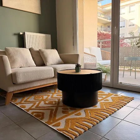 Apartment T2 Avec Balcon Et Garage Proche Du Stade Et Ldlc Arena Décines-Charpieu